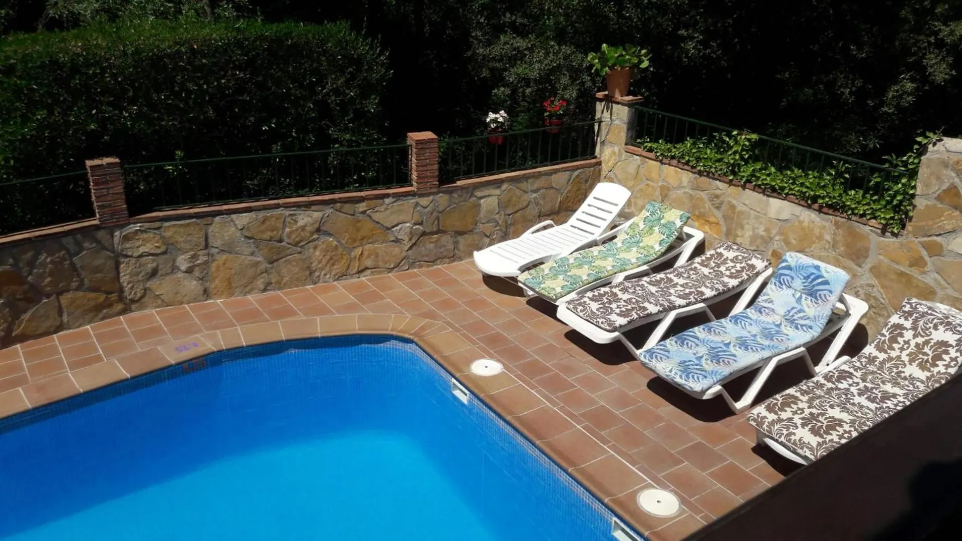 Apartament Apartamentos Sevilla Arroyo Frio Hiszpania